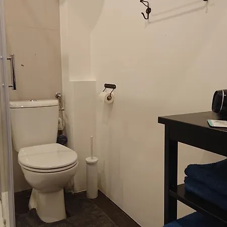 Nad Stonehenge Apartment