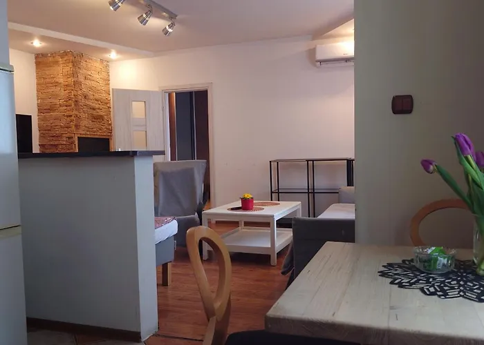 Nad Stonehenge Apartamento Dąbrowa Górnicza